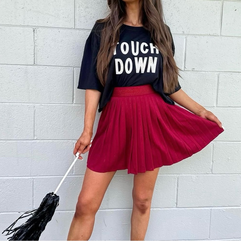 TheseThree Boutique Red Pleated Skort